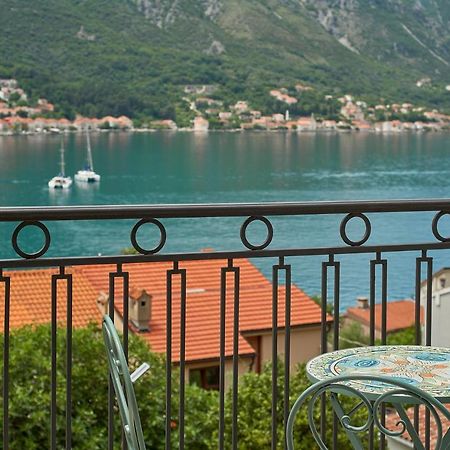 2Montenegro Limeta Apartments With Pool Kotor Exteriér fotografie