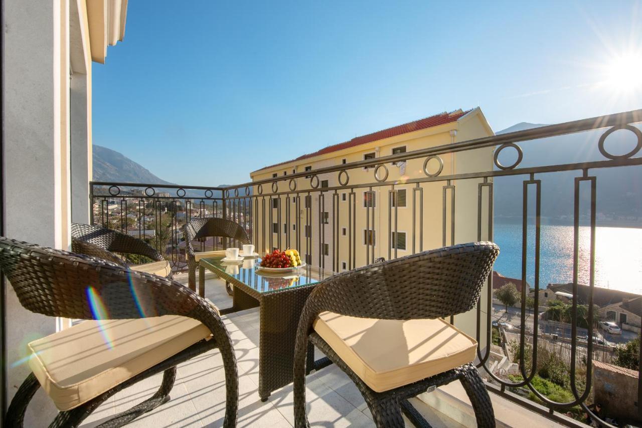 2Montenegro Limeta Apartments With Pool Kotor Exteriér fotografie