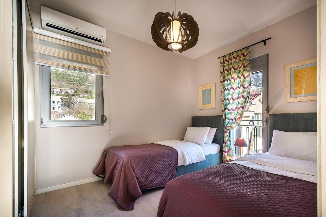 2Montenegro Limeta Apartments With Pool Kotor Exteriér fotografie