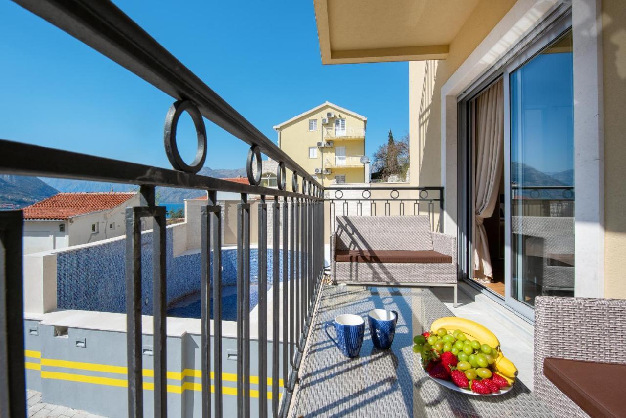 2Montenegro Limeta Apartments With Pool Kotor Exteriér fotografie