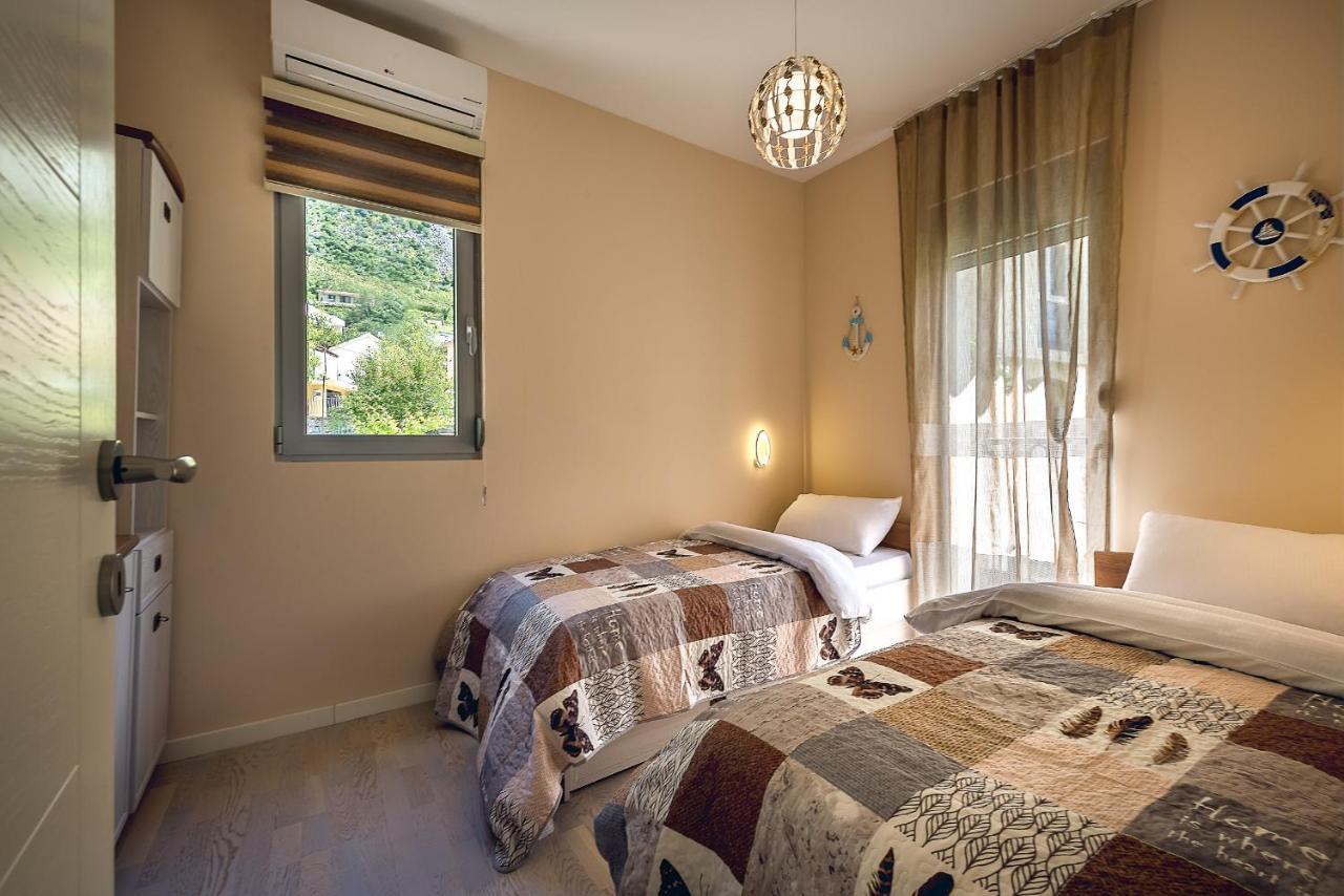 2Montenegro Limeta Apartments With Pool Kotor Exteriér fotografie
