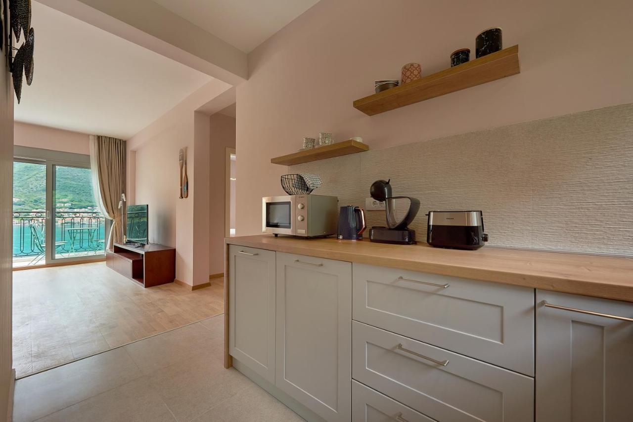 2Montenegro Limeta Apartments With Pool Kotor Exteriér fotografie