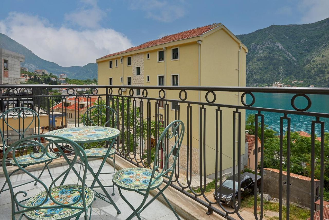 2Montenegro Limeta Apartments With Pool Kotor Exteriér fotografie